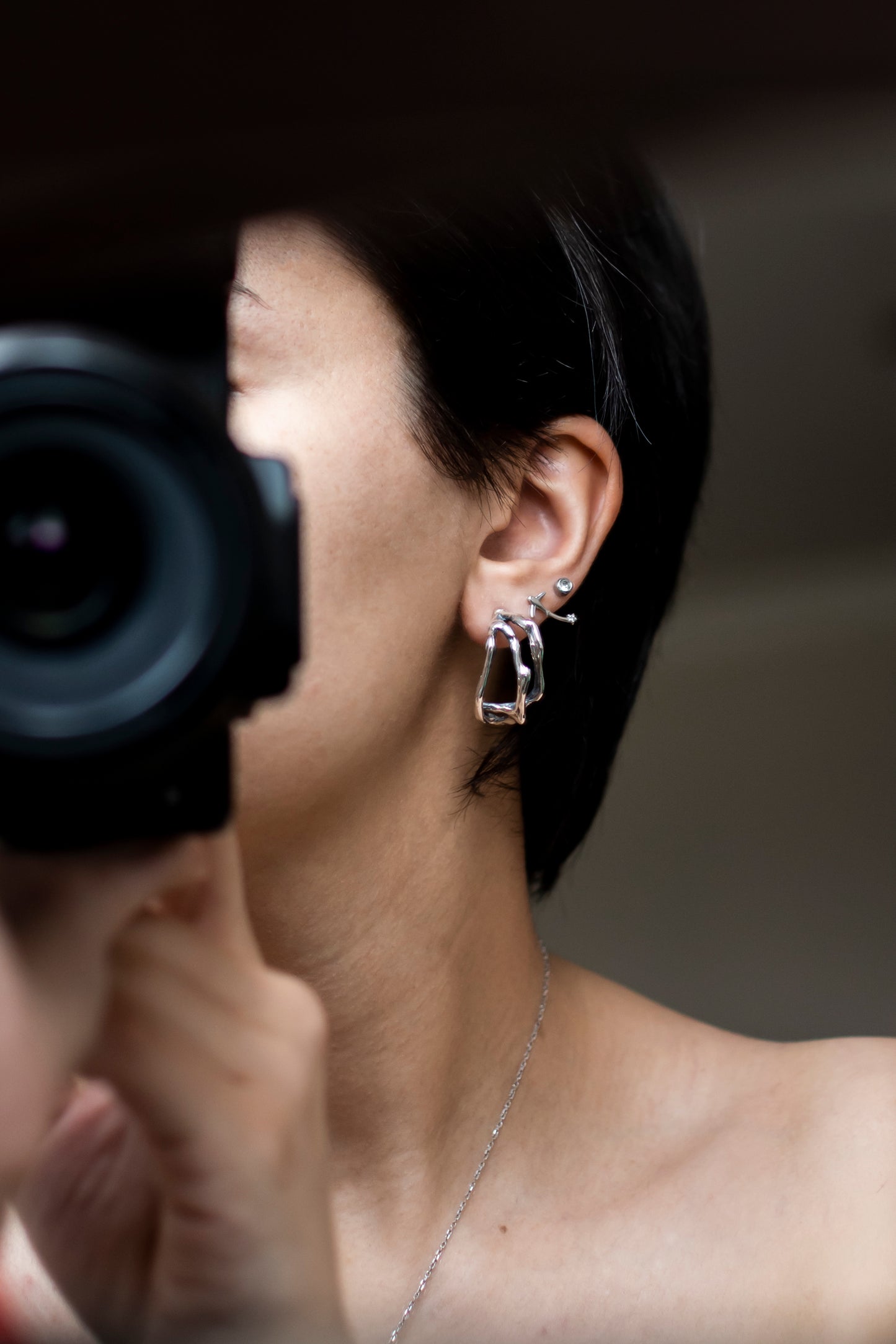 Sculptural Silver Stud Earrings "Moduλa"