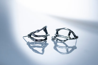 Sculptural Silver Stud Earrings  "Moduλa"